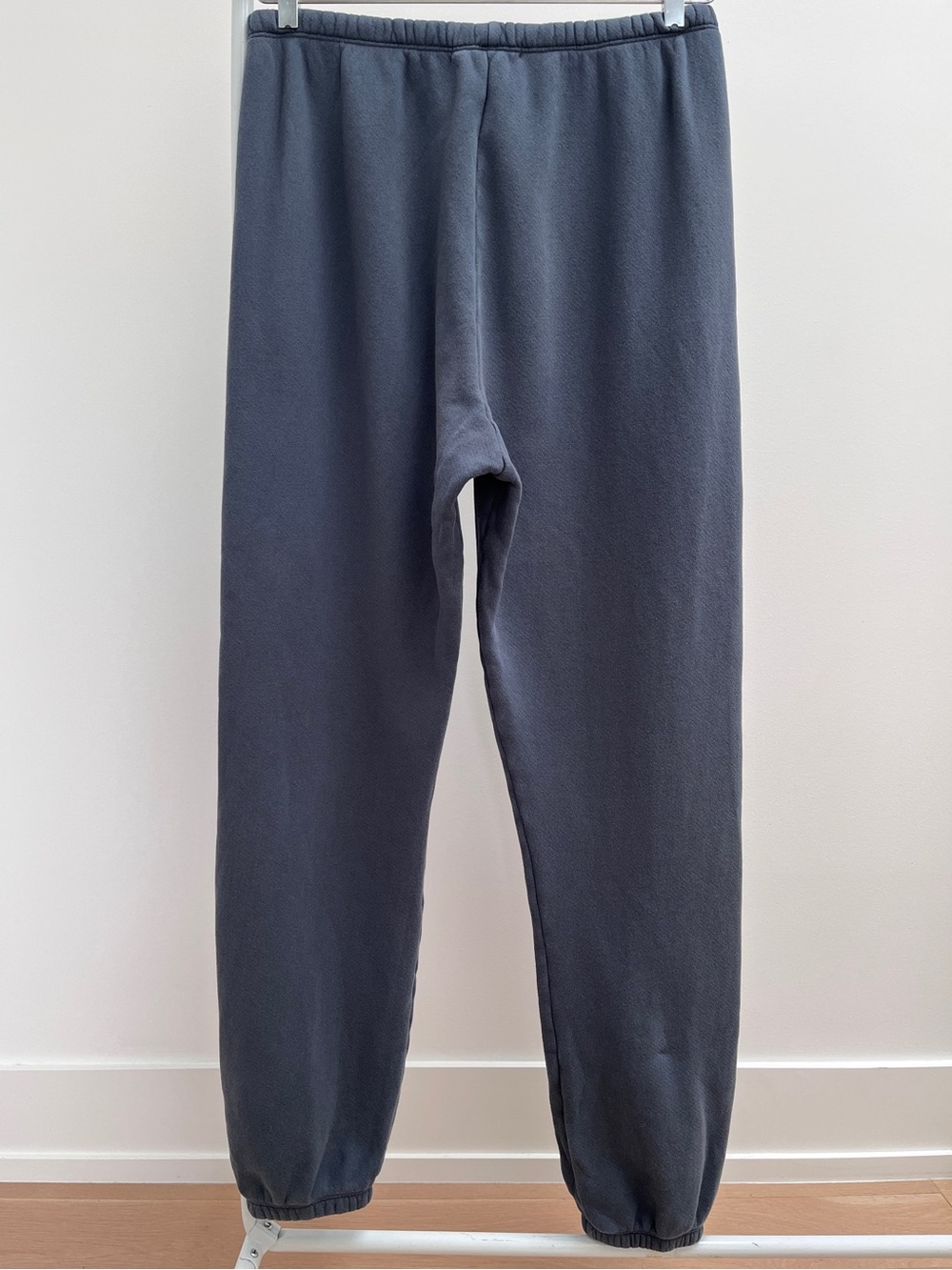 Perfectwhitetee Johnny sweatpant M cotton french terry elevated basic timeless - Picture 8 of 10